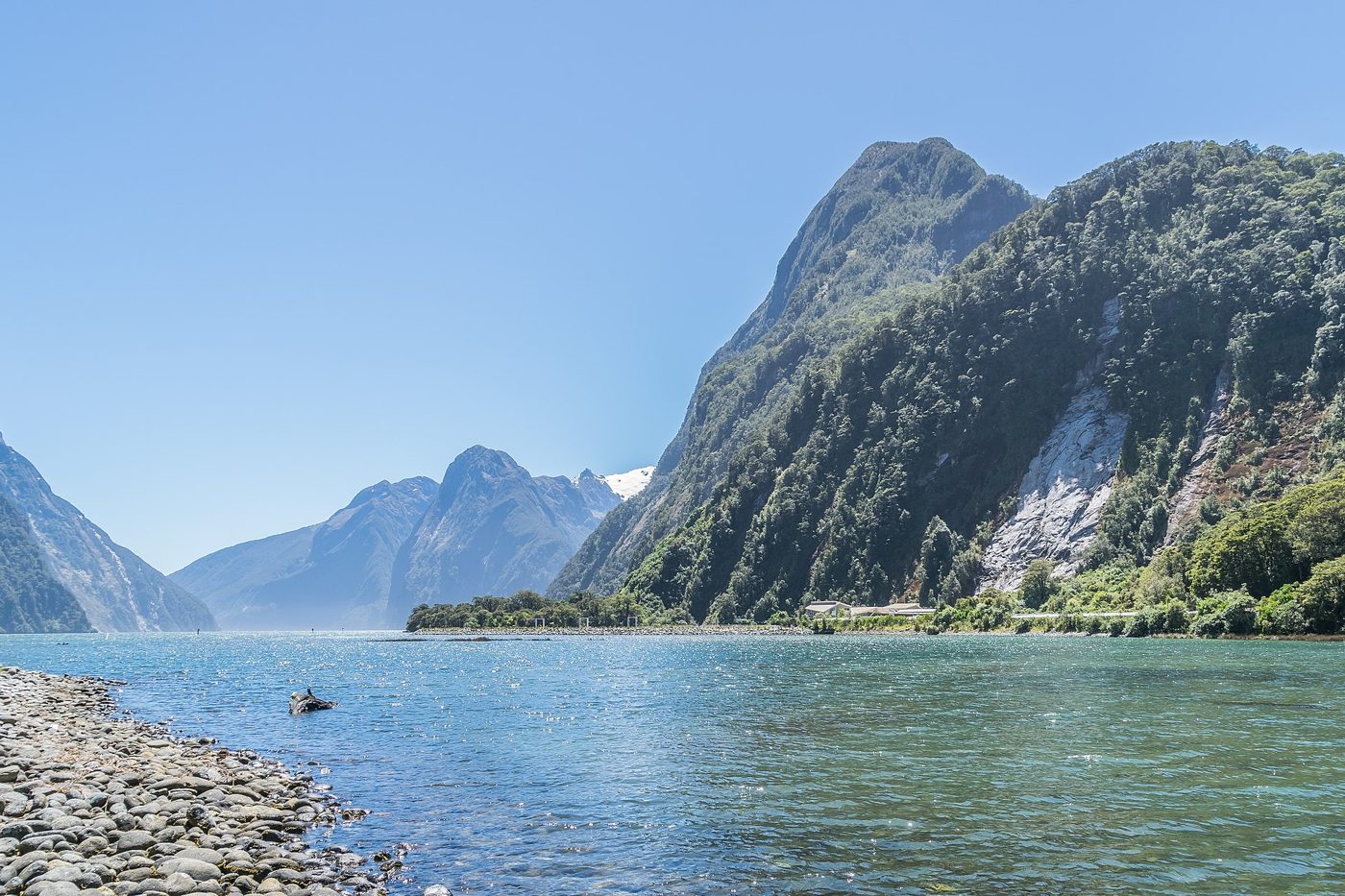 Milford Sound, Fiordland — South Island